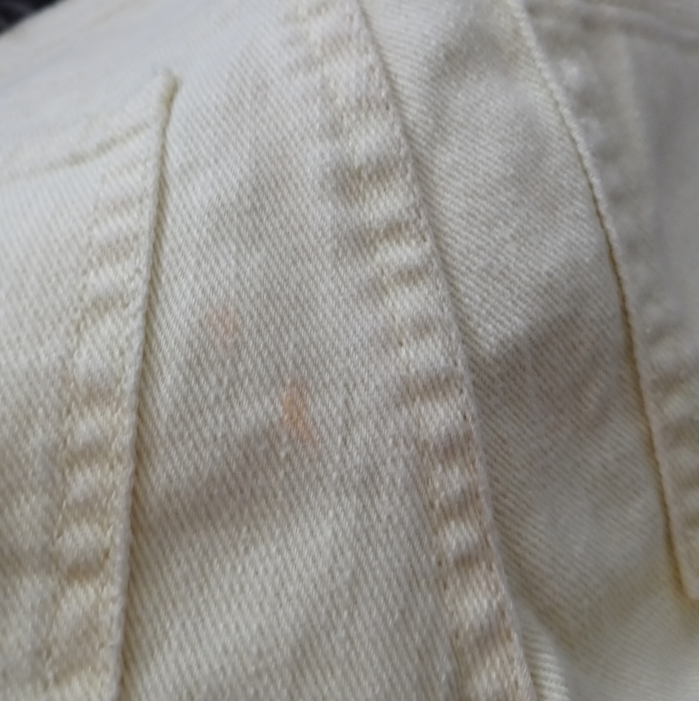 Shorts - Picture 3 of 4